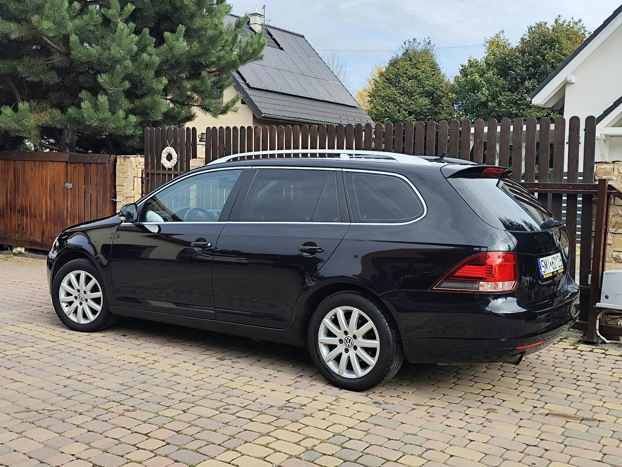 Volkswagen Golf 1.2 TSI BlueMotion Technology Comfortline - zdjęcie 8