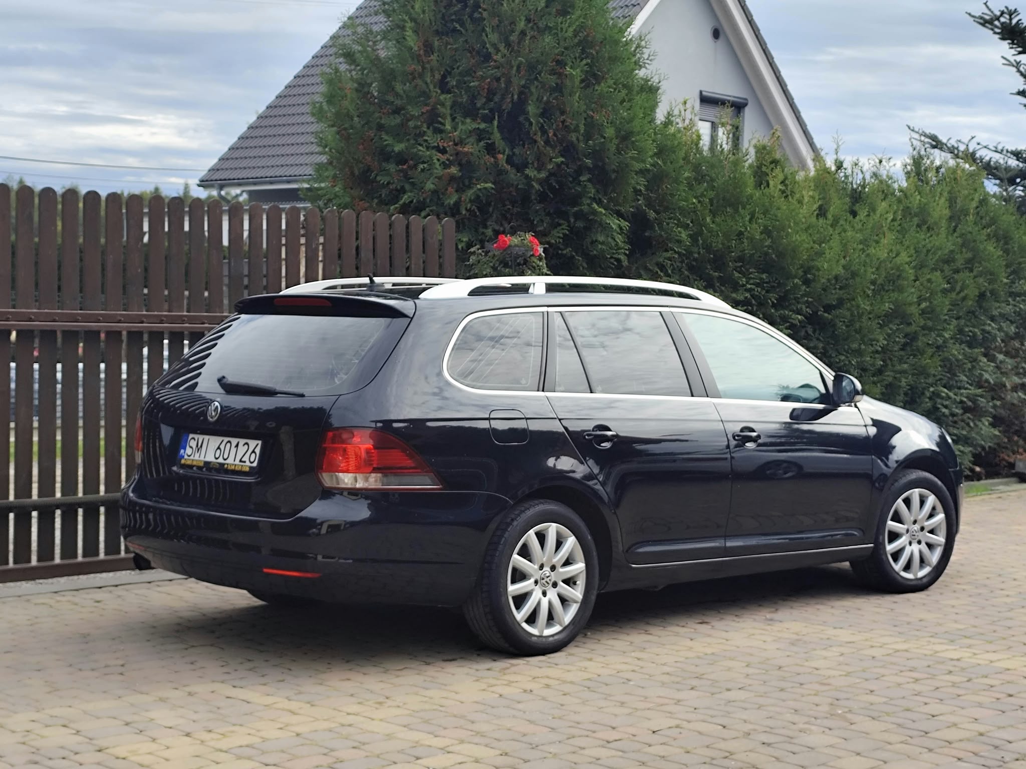 Volkswagen Golf 1.2 TSI BlueMotion Technology Comfortline - zdjęcie 9