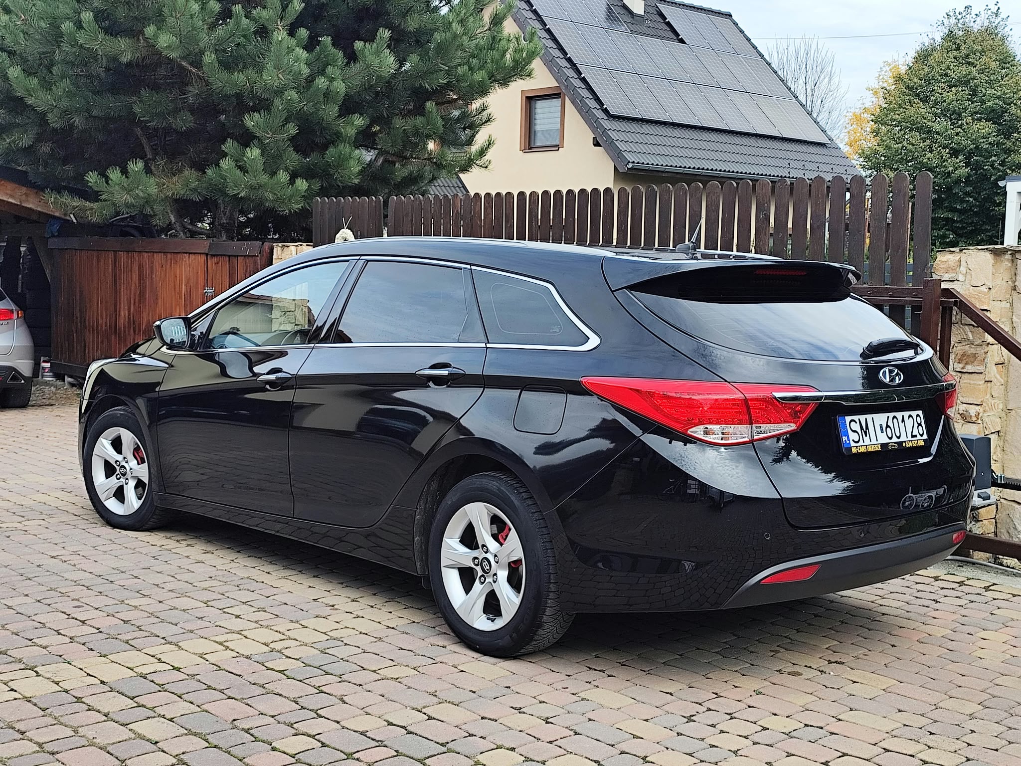 Hyundai i40 1.7 CRDi Style - zdjęcie 4