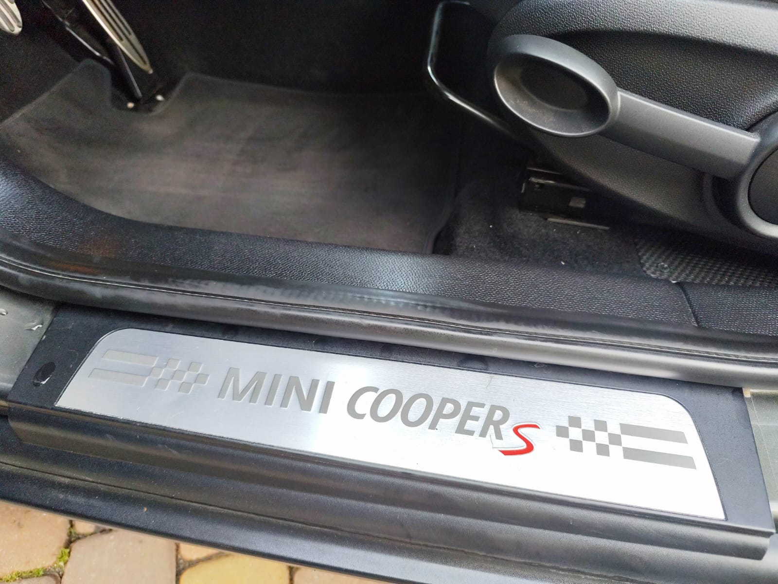 MINI Countryman Cooper SD - zdjęcie 13