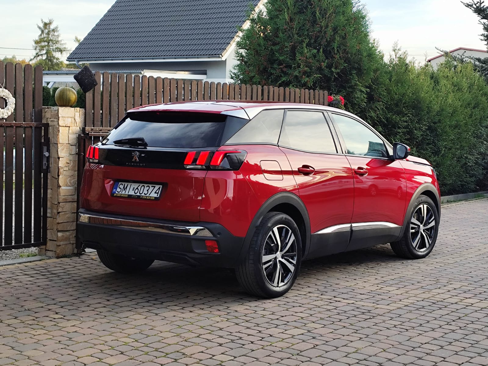 Peugeot 3008 2.0 BlueHDi Allure - zdjęcie 3
