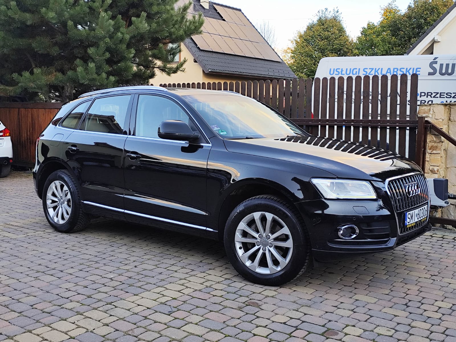 Audi Q3 1.4 TFSI Design - zdjęcie 13