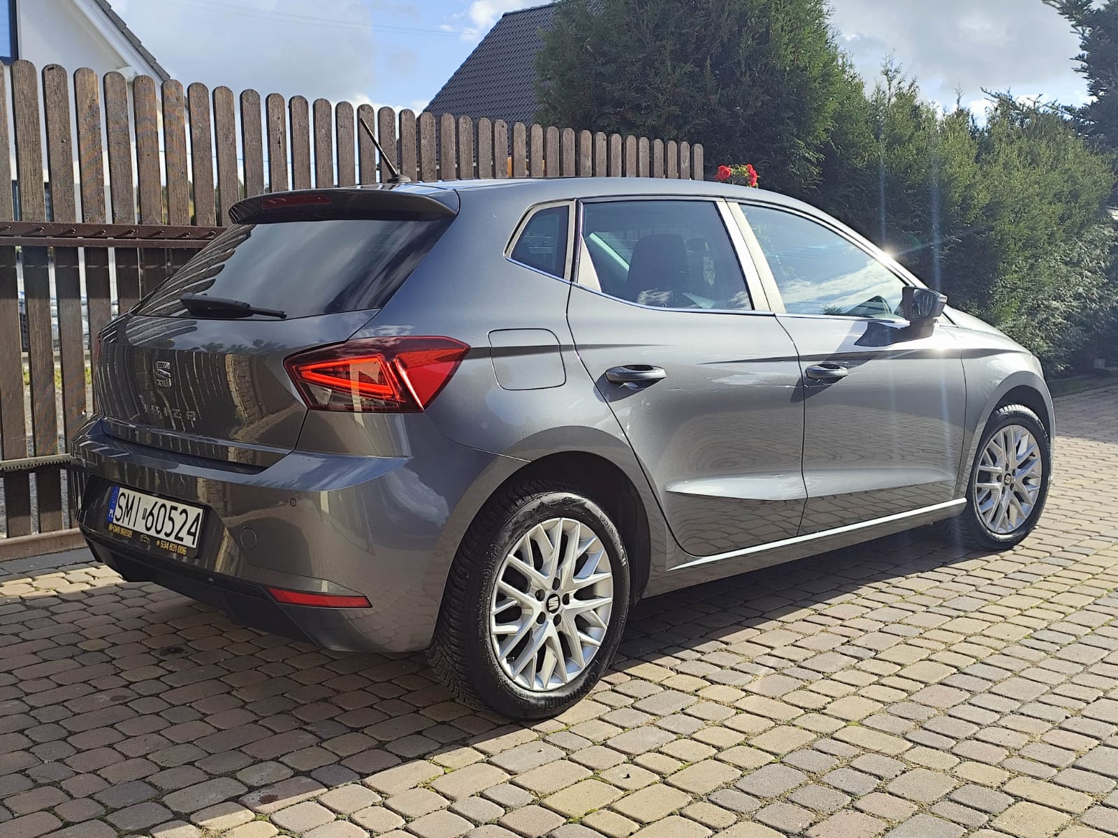 Seat Ibiza 1.0 MPI Style - zdjęcie 5