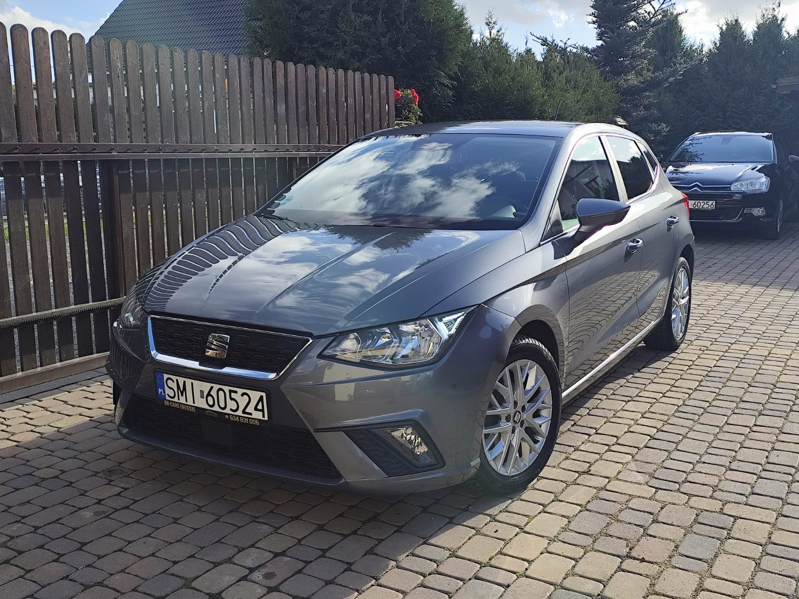 Seat Ibiza 1.0 MPI Style - zdjęcie 10