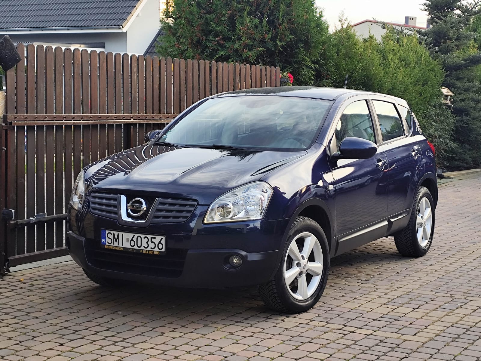 Nissan Qashqai 1.6 Tekna Pack - zdjęcie 5