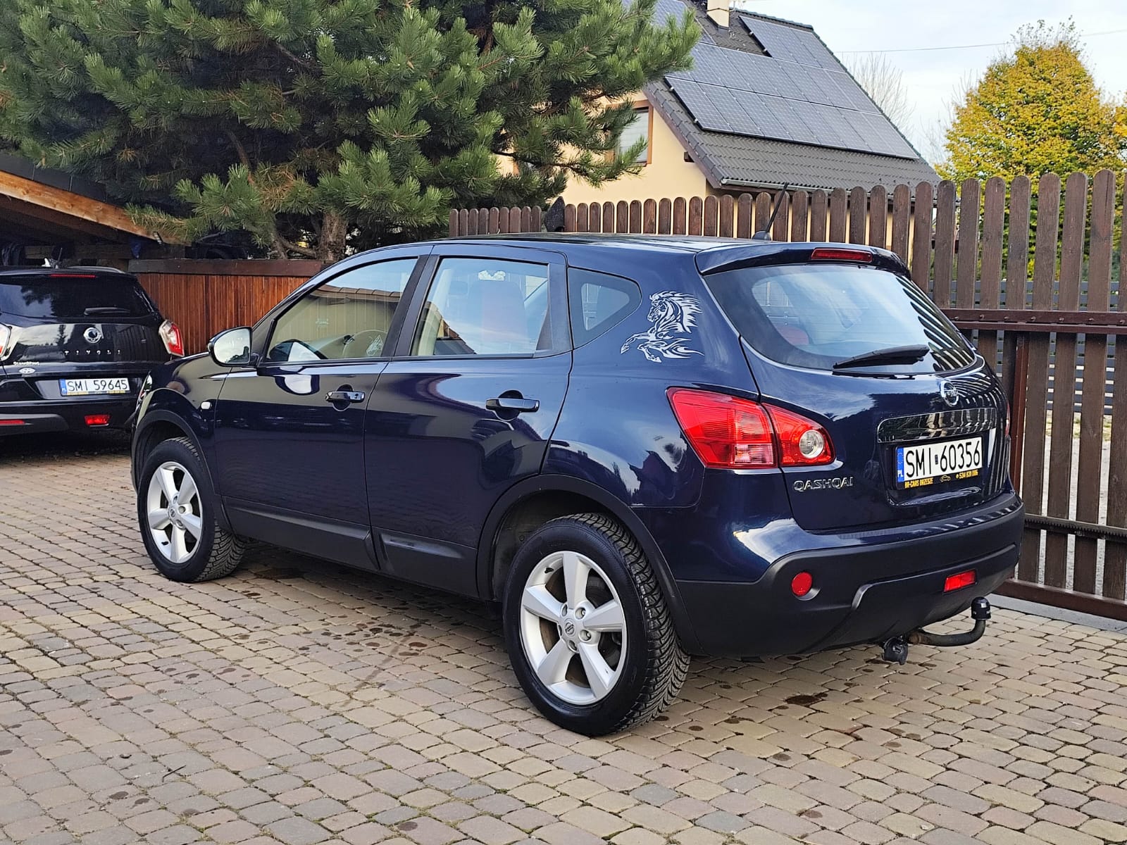 Nissan Qashqai 1.6 Tekna Pack - zdjęcie 6