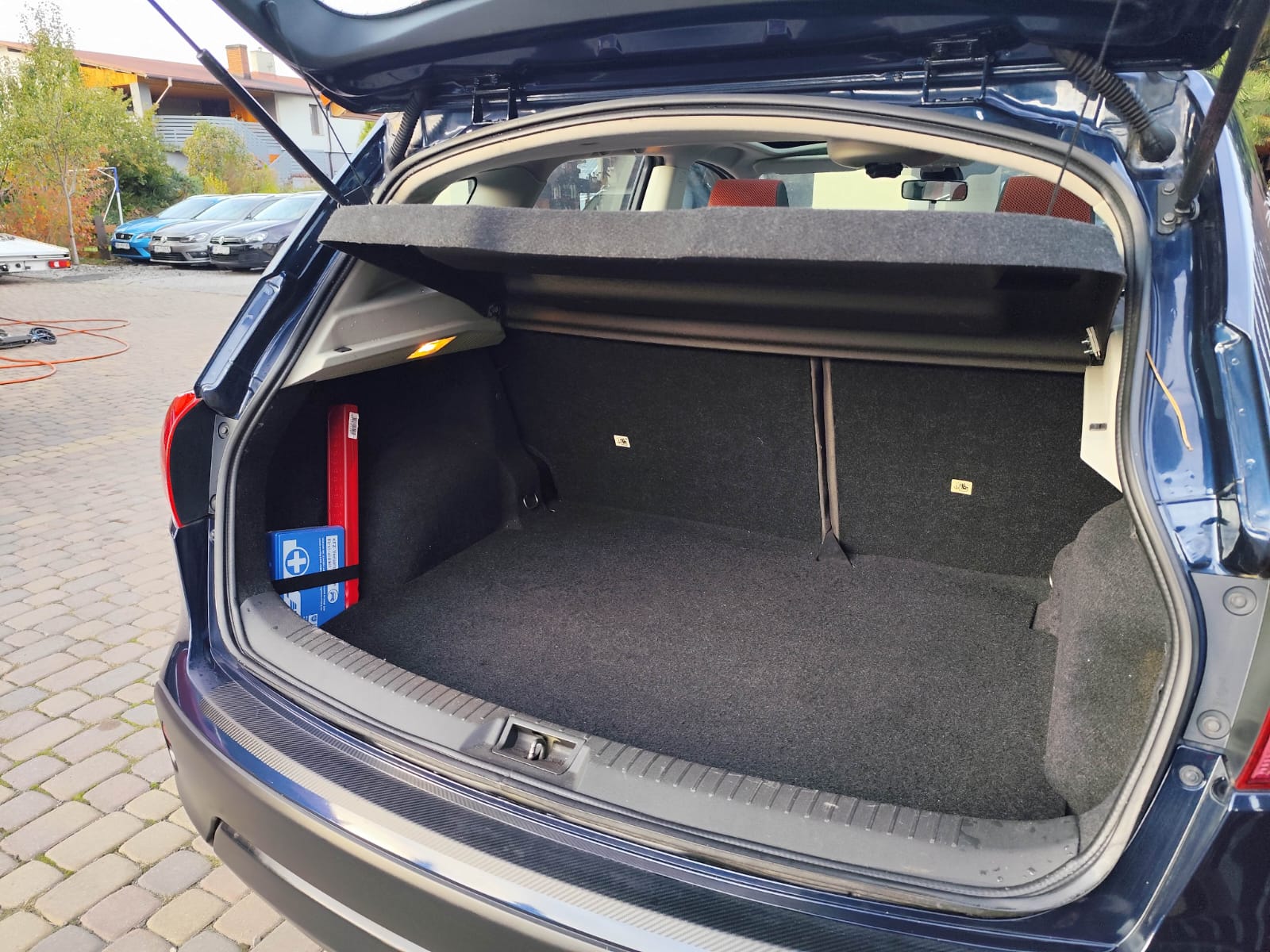 Nissan Qashqai 1.6 Tekna Pack - zdjęcie 14
