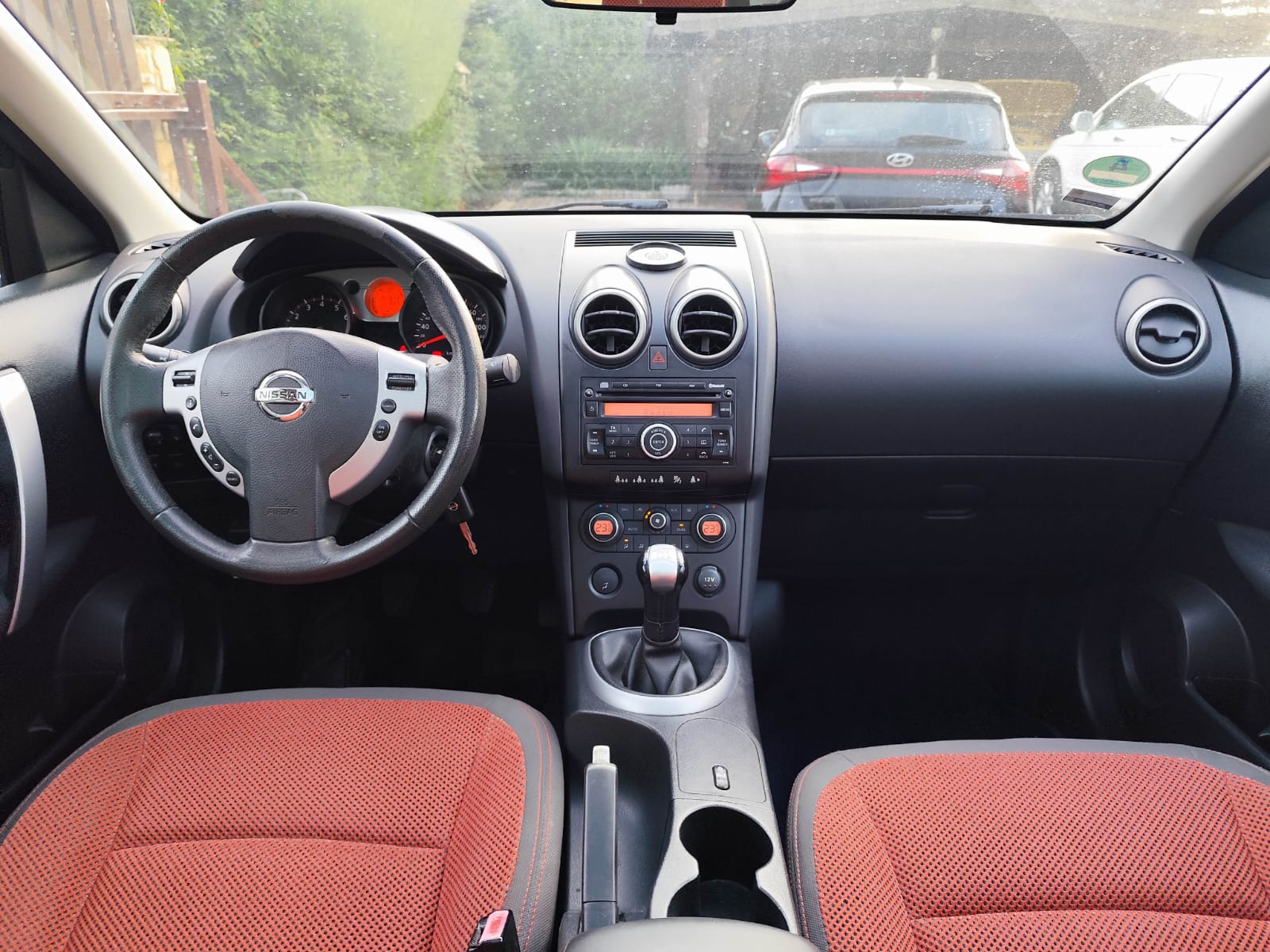 Nissan Qashqai 1.6 Tekna Pack - zdjęcie 21
